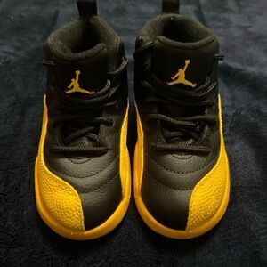 Jordan Kids Black and Yellow High-Top Sneakers